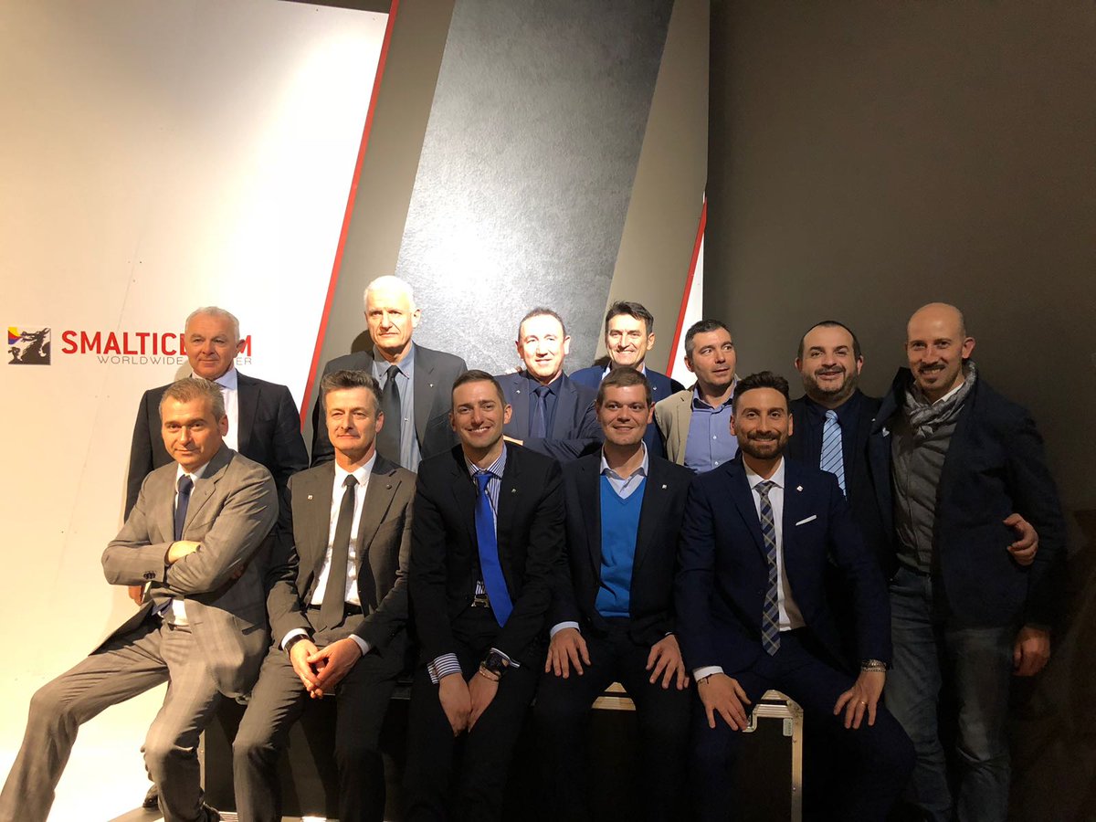 Smalticeram1's tweet photo. Smalticeram Group - Day3 #smalticeramteam #valencia #feriademuestras #tiles #ceramicworld #teamproject #Spain #Madeinitaly #details #backstage https://t.co/tgIK1HwaRL