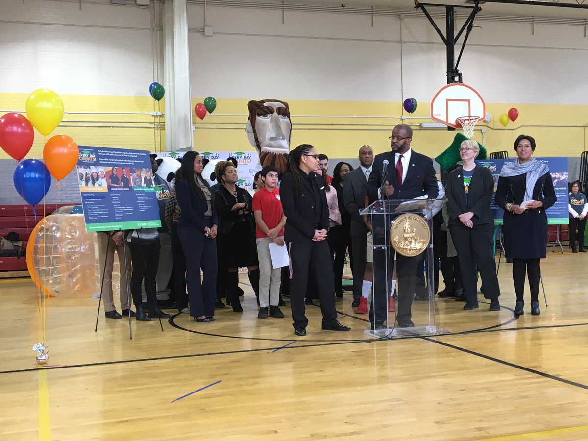 dcpublicschools's tweet photo. Congratulations Principal Wilkerson and the staff and students at @SousaMIddle1! Keep up the great work. #EveryDayCounts #EdWeekDC https://t.co/YvLpmFYvRh
