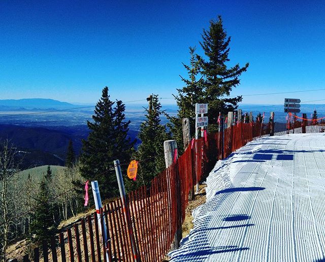 thomasgpetersen's tweet photo. #skibueno #day19 #sandiamountain #letsgetwordy
#skinewmexico #winterlandscape #wintertime #instawinter #winterwonderland
#santafenm #optoutside #signporn #ig_signage #igsignage #signgeeks #signfishing #everything_signage #signcollective #signspotting
#all_shots #optouside… https://t.co/MSqHk4wACH