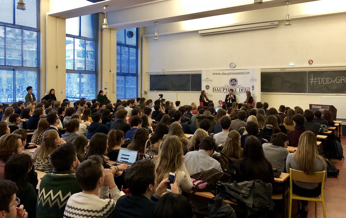 BGriveaux's tweet photo. Nous menons trois révolutions. 
Une révolution politique. 
Une révolution économique par la réconciliation entre capital et travail. Une révolution sociale sur les retraites, la formation, l’apprentissage. 
#DDDxGriveaux https://t.co/LgSUjSYFcG