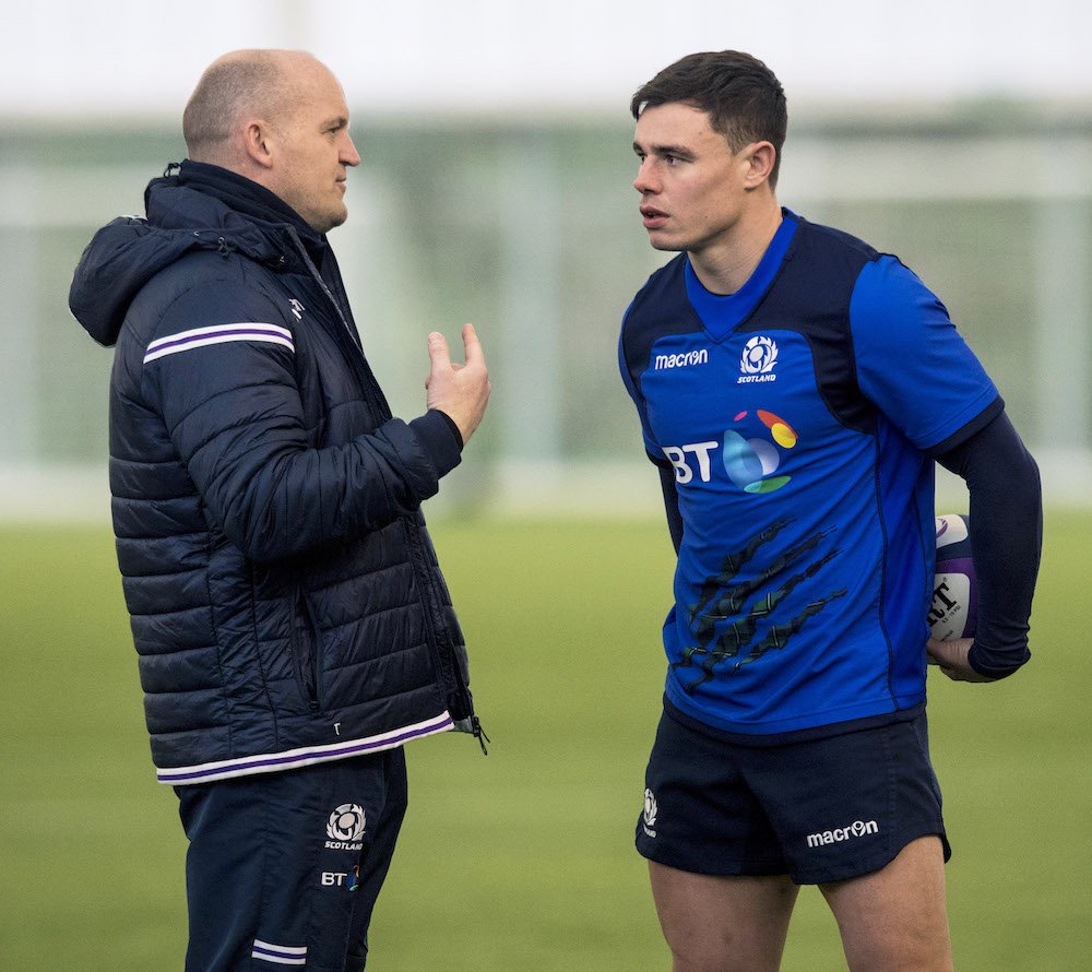 Back out on the training park for the Scotland squad as they count down to this Sunday's round two Test against France at BT Murrayfield #AsOne