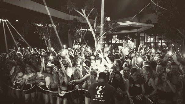 Fancy working abroad in Ayia Napa this summer? 

Apply Here 👉 entouraged.typeform.com/to/y9DSxd