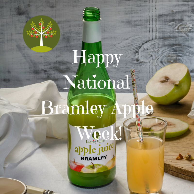LaprigValley's tweet photo. Apple Fact!
On average, it takes the juice of 15 Bramley apples to produce one 70cl bottle of our Bramley Apple Juice!
Make sure you have entered our National Bramley Apple Week #competition!
See our pinned post for more information.
#bramleyappleweek https://t.co/UczEshHrTm