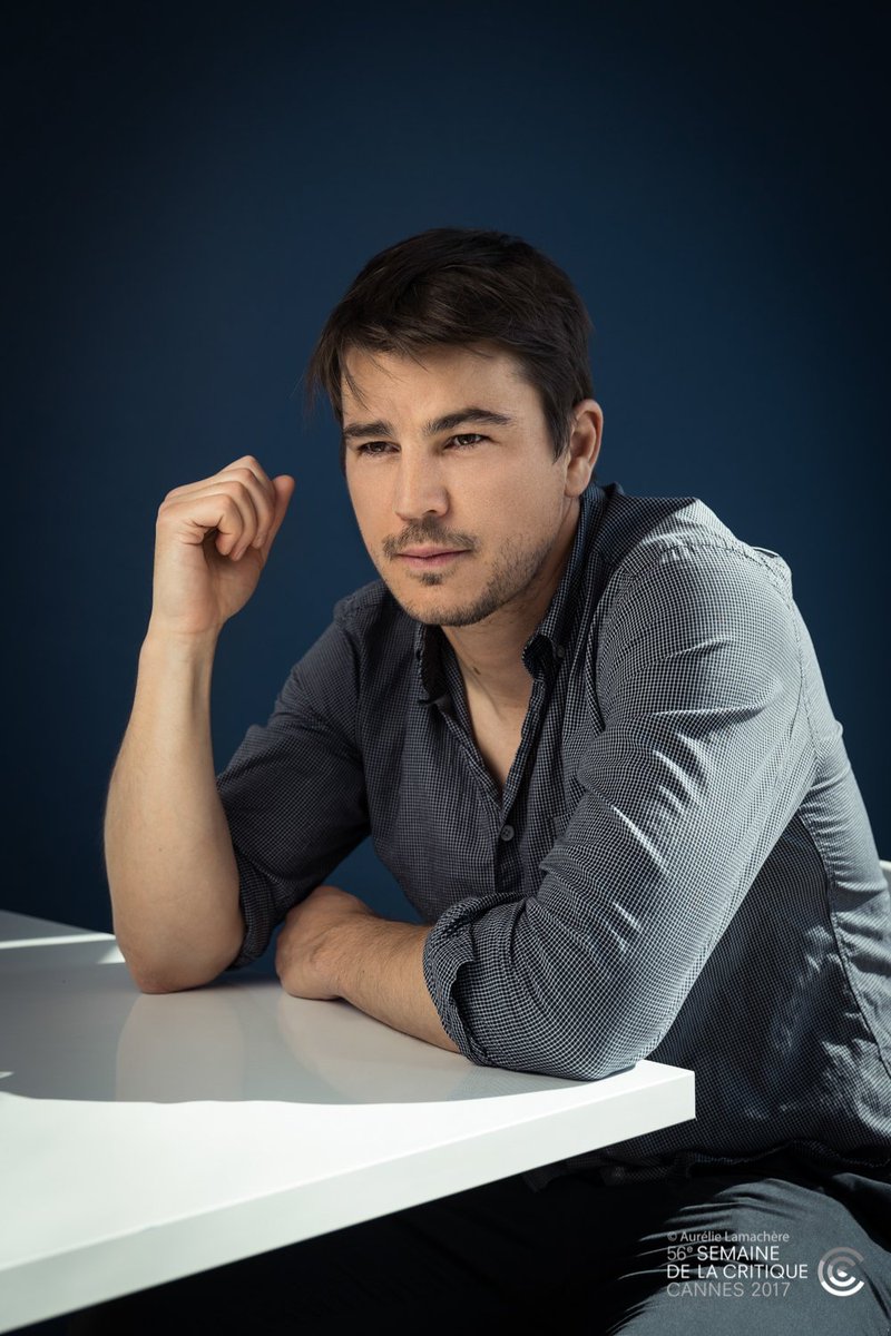 semainecannes's tweet photo. OH LUCY!, la douce tragi-comédie d'Atsuko Hirayanagi entame sa deuxième semaine en salles ! C'est l'occasion de retrouver Josh Hartnett qui effectue son retour sur le grand écran et incarne John, un atypique professeur d'anglais qui vit à Tokyo !
#SDLC2017
https://t.co/zW5BG8hfUc https://t.co/Q2yXyMKKHb