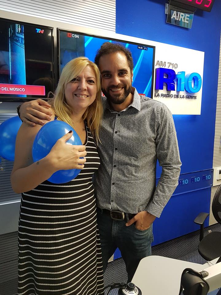 Radio10's tweet photo. #UnMundode10 l #MaritoMundo @BelenCastellino @DistasioNicolas hacen la tarde en @Radio10 📻🎙 https://t.co/bOsgwW9YL7