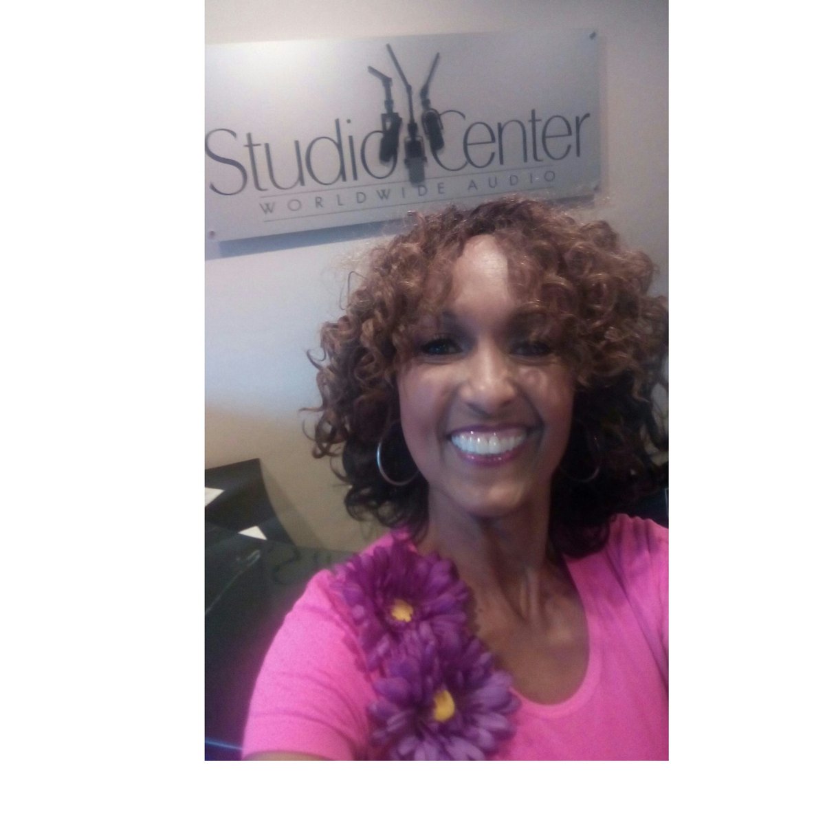 BenitaAdams's tweet photo. The Second Act Fact. Love doing voice work at Studio Center. #radio #Commercial #voicover #thesecond https://t.co/ahnKsIfbpJ