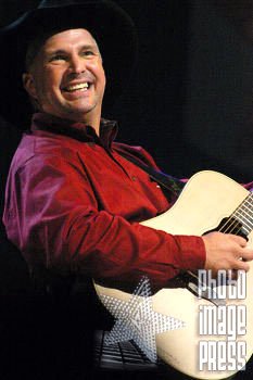 Happy Birthday Wishes going out to Garth Brooks!       