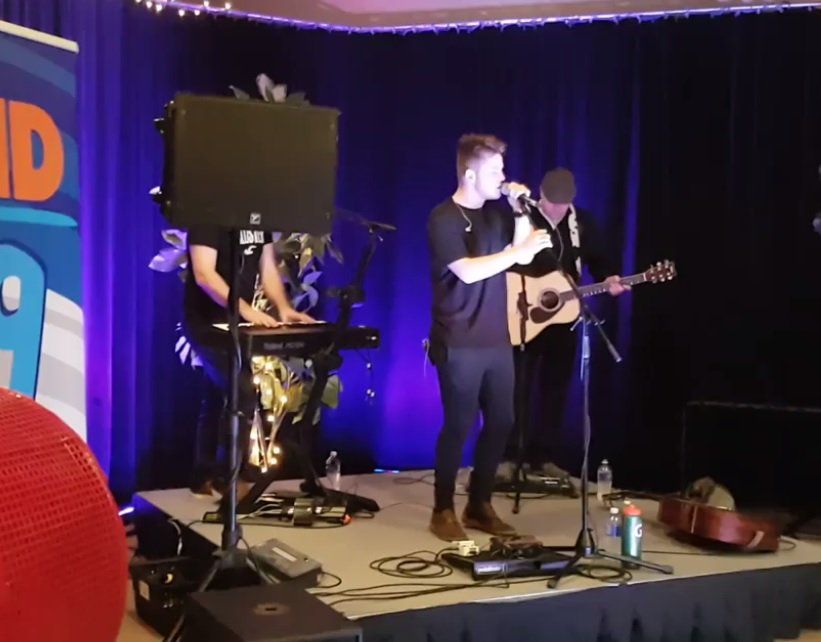 yrgrtrmoncton's tweet photo. #Moncton #Musician #Zack #Lane To Appear On "The Launch" Tonight https://t.co/QOAzBV5WUD #thelaunch #zacklane @ZackaryLane1 #nb #nbnews https://t.co/n5iJ6jXNit