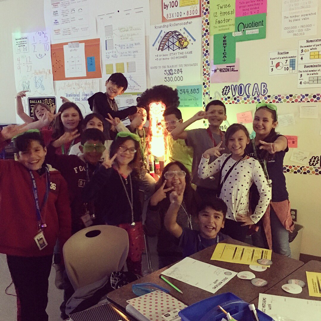 tuckertotsin106's tweet image. Llamas went to the converting disco today! Bring on those dance moves! 💃#soul train #llamasdoingwork #groovymath #henriehawks #HenrieElementary #mesq4th