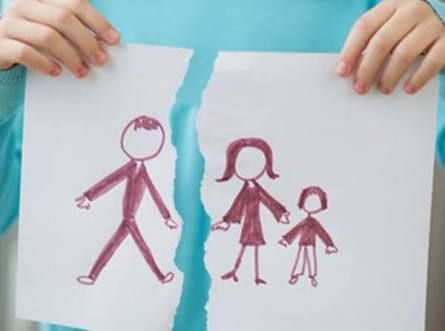 Reisİliçi AileBirliğiniÇözer Aynı ilde olmak yetmiyor. Ailemizle geçirecek zamanımız yok . Yollarda ömrümüz geçiyor. Çare bulun @RT_Erdogan @hmzaydg <a href="/Yusuf__Tekin/">Yusuf Tekin</a> <a href="/EmineErdogan/">Emine Erdoğan</a> <a href="/ikoncuk/">İSMAİL KONCUK</a>