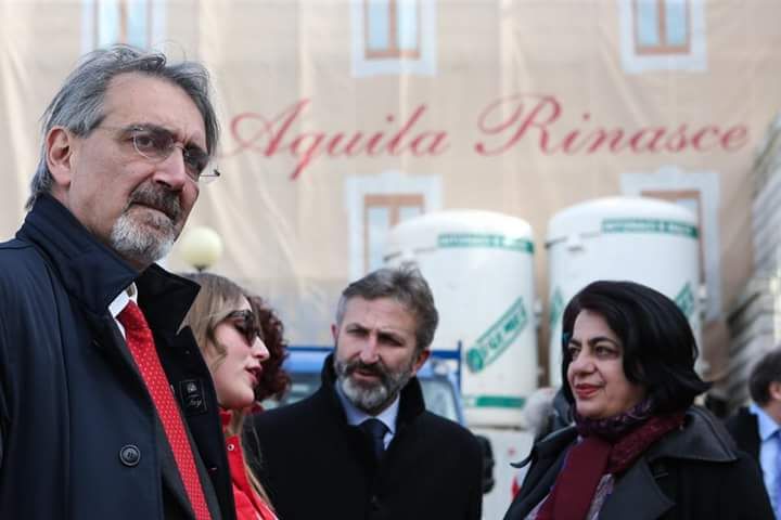 farmaciaceleste's tweet photo. Grazie Presidente per la tua visita a L'Aquila! Tante sono state le emozioni. È stato un onore parlare con te di Croce Rossa e di nuovi progetti.@FrancescoRocca @crocerossaitaliana@unItaliaChe Aiuta https://t.co/1d89JDjw58