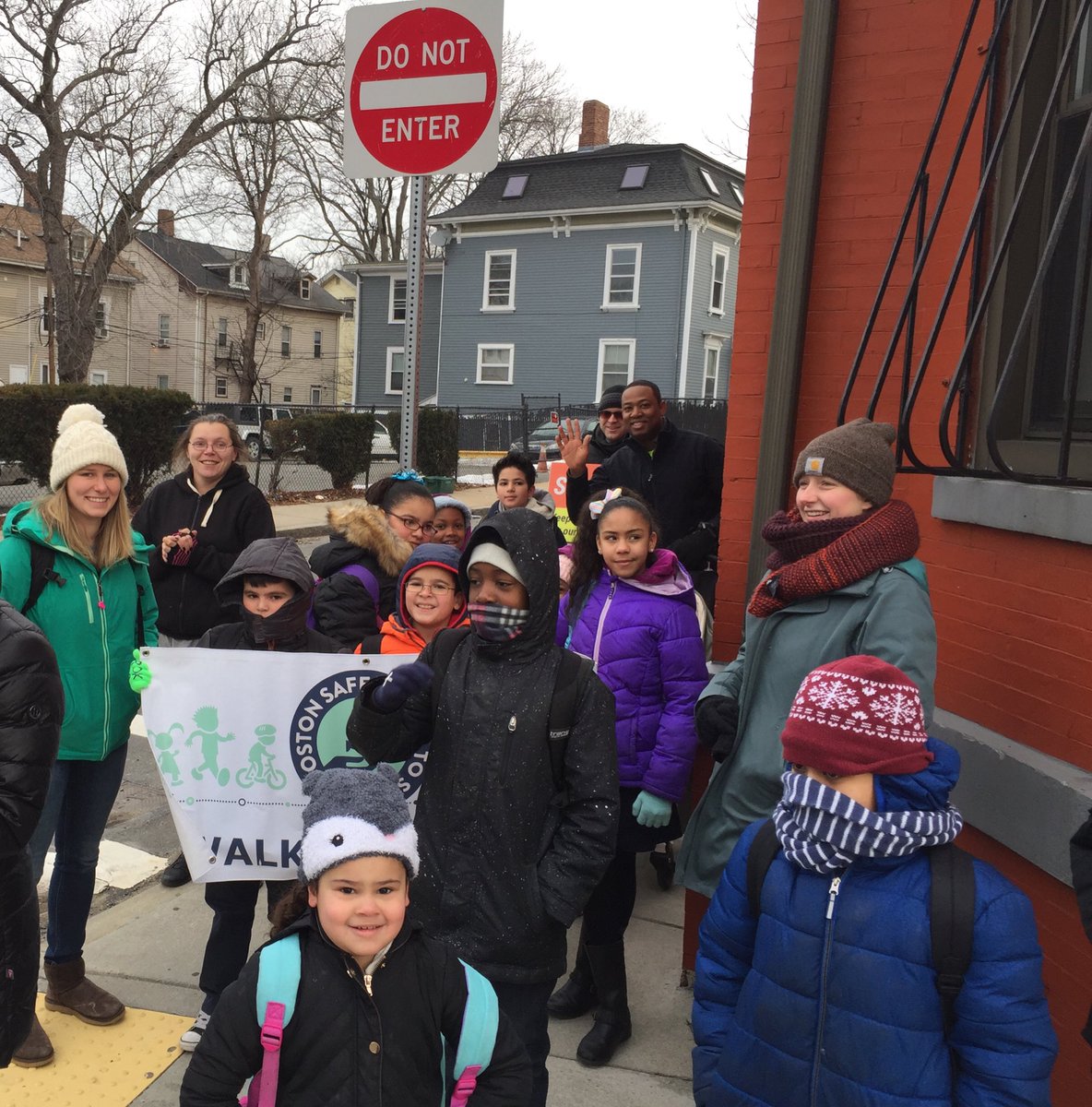 CoachBalto's tweet photo. #BPSWalkToSchoolDay was a blast. 3 walking routes all meeting at the Ellis!! So much fun!! Thank you parents, staff, @Kim_Janey & of course @bostonpolice Every time the final picture has more students in it!! #EllisWellness #SafeRoutesBoston https://t.co/s37lMdQbx1