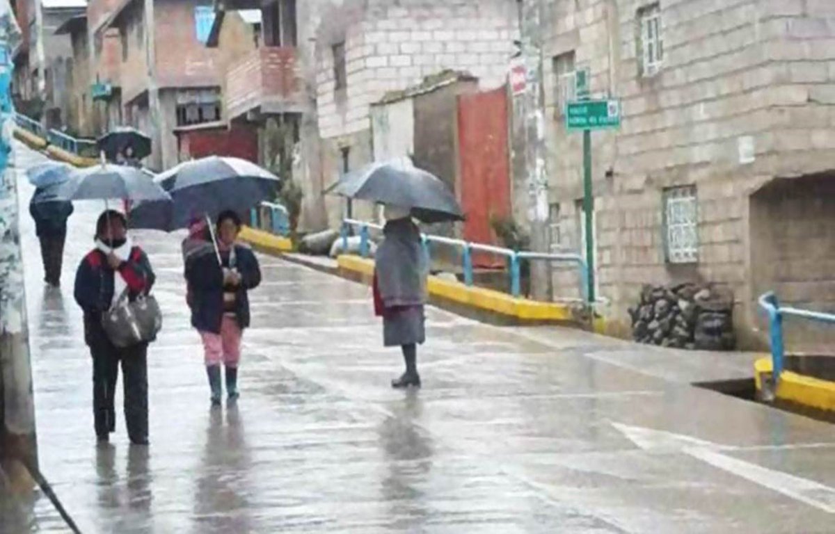 defensacivilGRL's tweet photo. La Oficina Regional de Defensa Civil informa que, desde hoy hasta el domingo 11 de febrero, se ha pronosticado el incremento de las precipitaciones sobre la sierra de la región Lima (provincias de Yauyos, Huarochirí, Canta, Huaral, Huaura, Oyón y Cajatambo). https://t.co/xn2jzHsClR