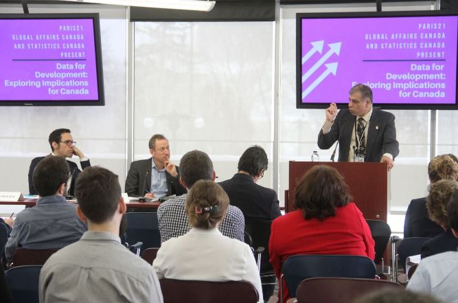 During #IDW2018, @ContactParis21, Global Affairs Canada and <a href="/StatCan_eng/">Statistics Canada</a> presented the 2017 <a href="/OECD/">OECD ➡️ Better Policies for Better Lives</a> Dev Co-operation Report: Data for Development at an event to discuss how de partners can bridge the data divide