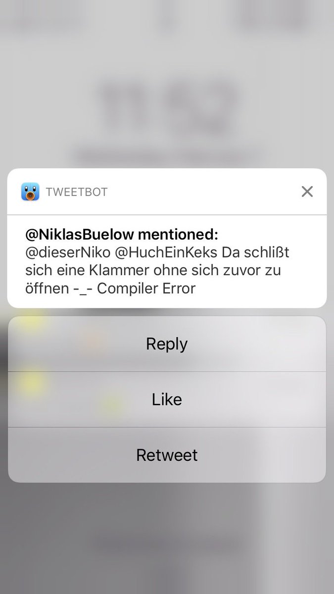 dieserNiko's tweet photo. @NiklasBuelow @HuchEinKeks Da kann ich nix dafür #IWantToEditTweets @jack #OneMoreThing und ich hab deine Cheats hier auch gesehen! https://t.co/FRZdYGKNJP