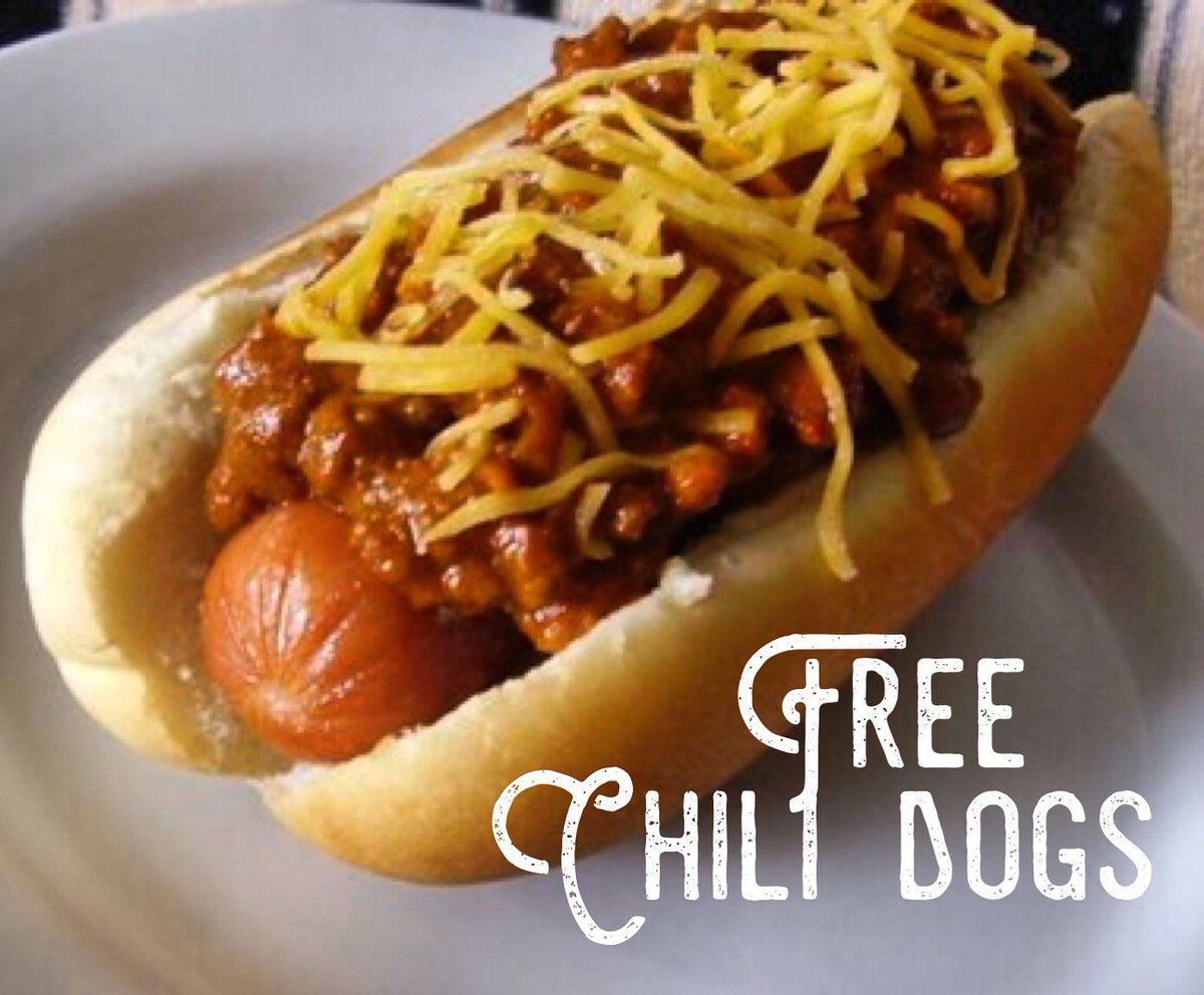 ucsc_ttu's tweet photo. MWP TONIGHT IN THE TECH PRIDE ROOM AT 8PM!! Make sure you stay after for delicious chili dogs! https://t.co/Eru2a3EJBd