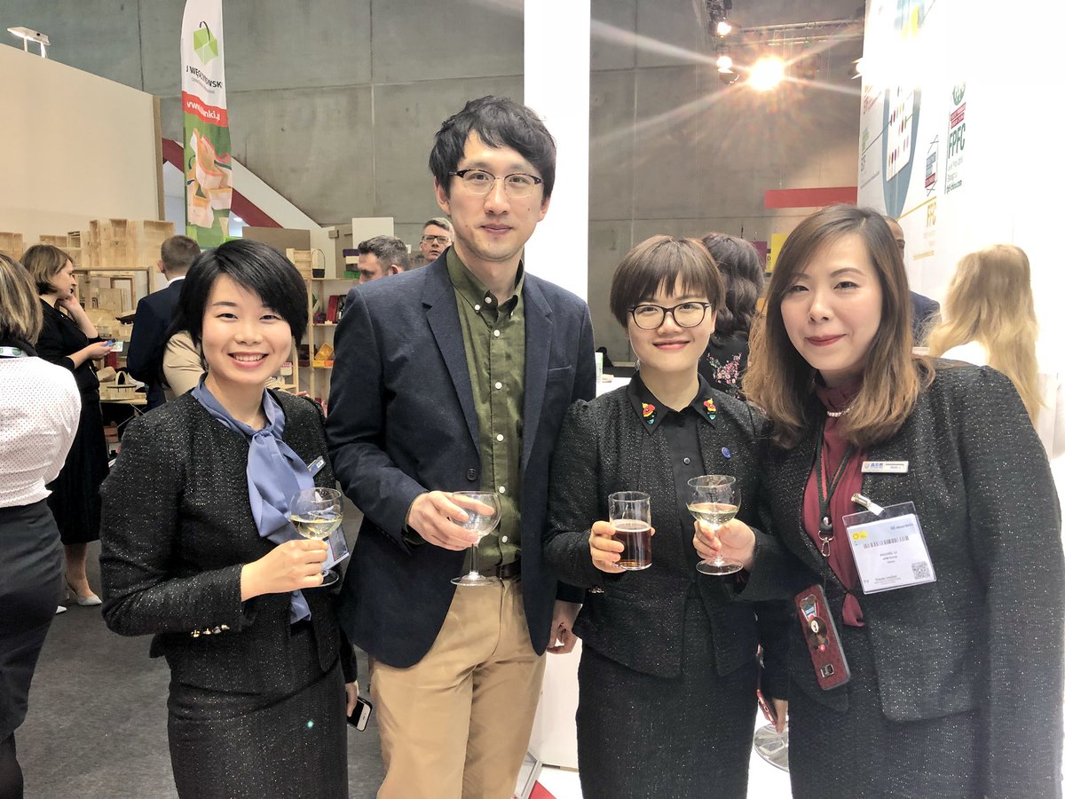 chrisfruitnet's tweet photo. Nice first day at @fruitlog18! https://t.co/LI5bV6EAzL