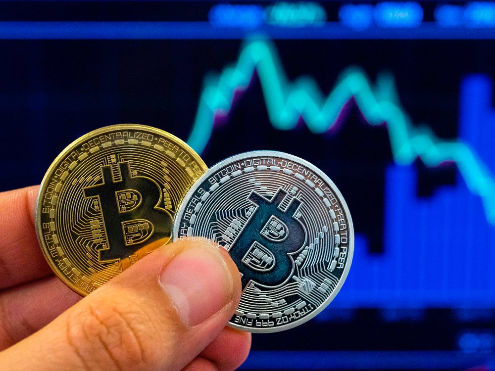 InspectKansas's tweet photo. Will there come a day when buyers can use #bitcoin to finance a #home? #HomeOwnership https://t.co/8MEe9C0zBm https://t.co/oSmHX2j5L4
