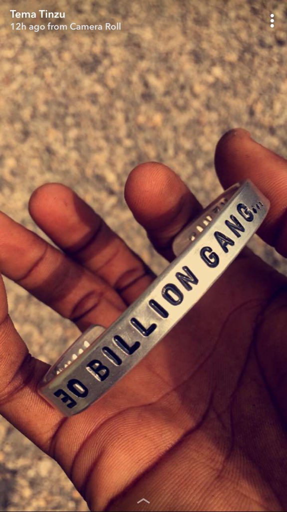 TEMA_TINZU's tweet photo. Anything is possible... just make up your mind ... #30BG #30Billiongang https://t.co/o6j6W4708N