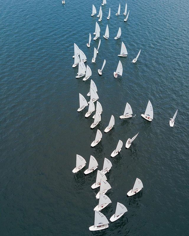 MelgesUSA's tweet photo. C Scow National Championship 2017
Photo by Tom Gustafson
#Melges #MelgesRocks #Sailing #SailingPhotography #Sail #Scows #MelgesScows #SailingLife #Okoboji #OkobojiYachtClub #OkobojiLake #IowaSailing #Iowa #IowaLake #Yachts #Yachting #SailingLifestyle #Sa… https://t.co/Pil42ORmaO https://t.co/dlrqrlHUvm