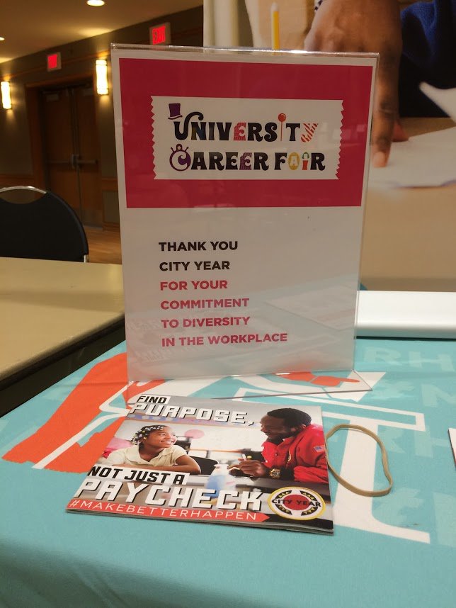 Do you want to #makebetterhappen? Come learn how you can with <a href="/CityYear/">CityYear</a> at the <a href="/KUunion/">KU Memorial Union</a> Career Fair! #KUGoldenTicket <a href="/CityYearKC/">City Year Kansas City</a> <a href="/kucareer/">KU Career Center</a>