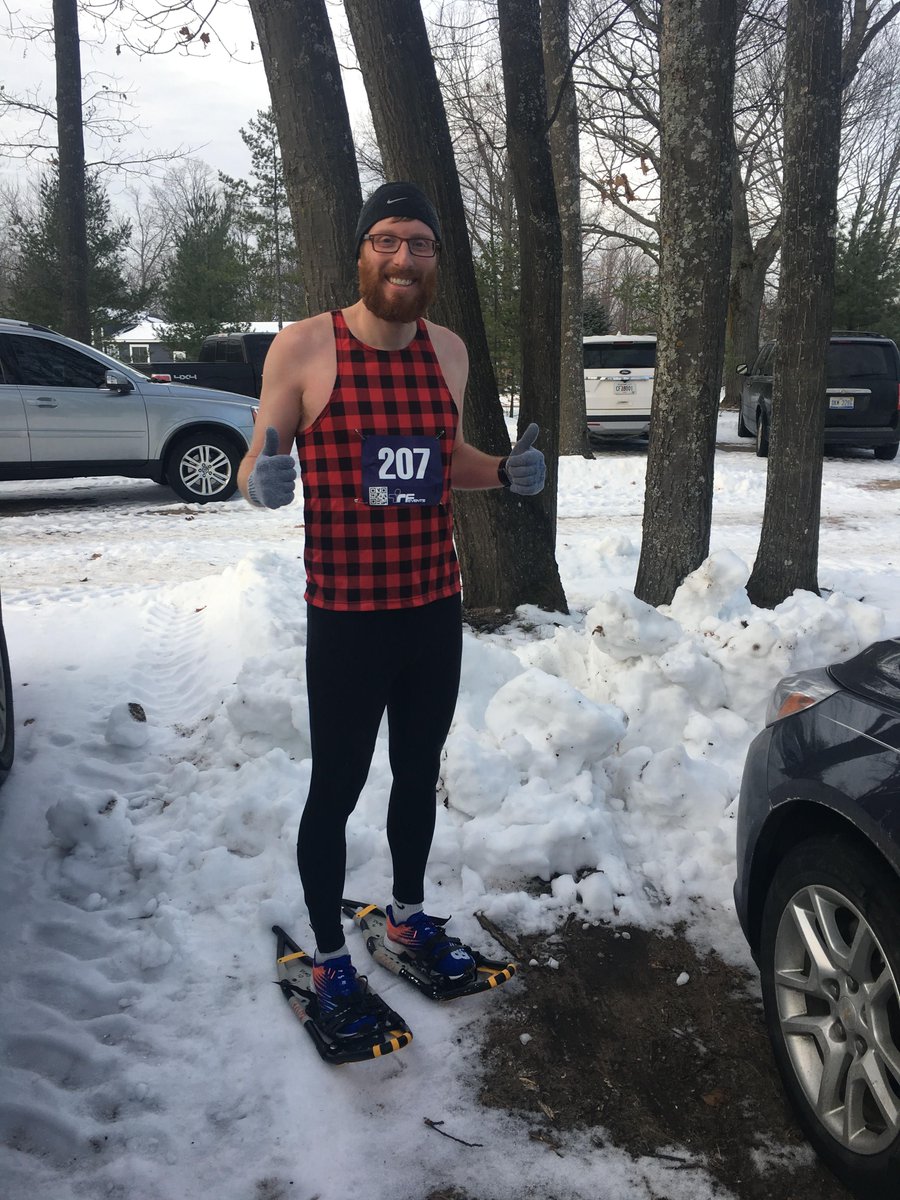 RedshirtRunning's tweet photo. It's always a great day to wear the flannel singlet!! https://t.co/5zYHBTr3DO