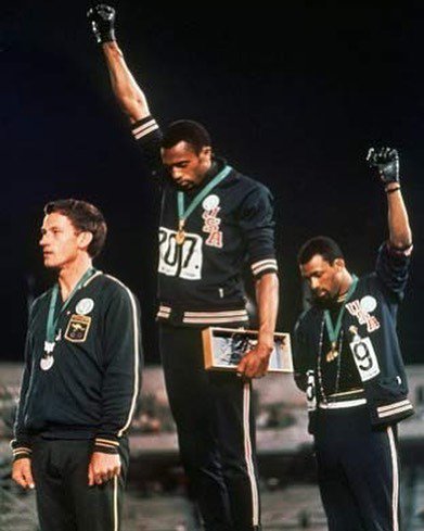 ChangeThePlay's tweet image. 1968 Olympics. One of the most iconic images in world history. Peter Norman, Tommie Smith, and John Carlos participated in this demonstration dubbed as the “Black Power” salute was actually a “human rights” (as told by Tommie Smith). in addition, all thr… ift.tt/2nJ8FcY