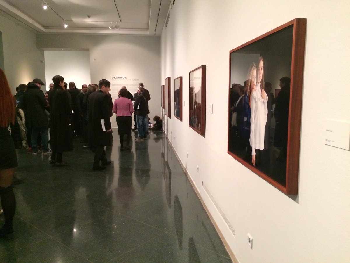 PremioPCitoler's tweet photo. ¡¡Inauguramos!! Erica Nyholm > "We are temporary reality" #PremioPilarCitoler #CordobaEsp #CordobaHoy #fotografia @VIMCORSA @Univcordoba https://t.co/uZcZ237op8