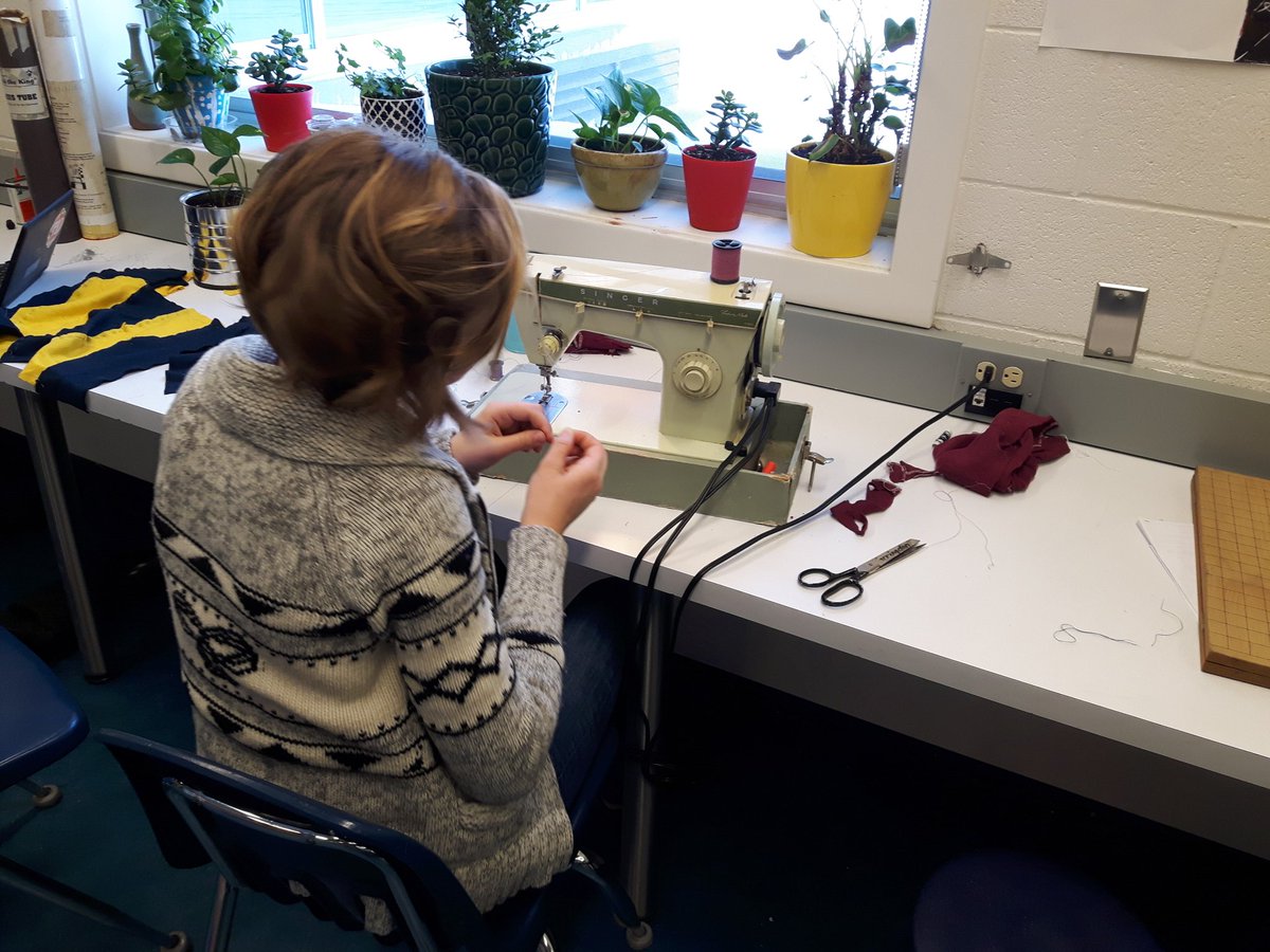 EnrBrant's tweet photo. Awesome variety today! Sewing, snowshoes, bike repair and TED talks. @CentennialGw @GEDSB https://t.co/BaMvbRd1Iz
