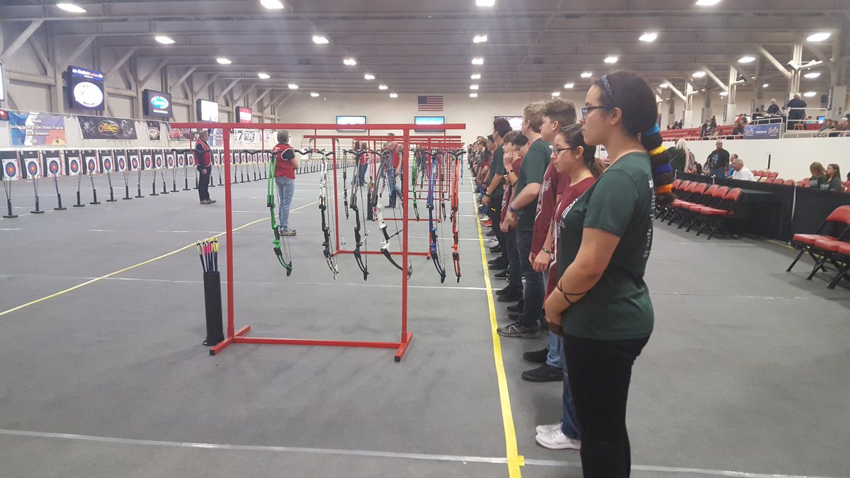 ClarkCountySch's tweet photo. Elementary, middle, and high school students all compete side by side hoping for a shot at nationals. @NvDOW helps fund school archery programs through national grants. #CCSDAchieves https://t.co/RkJ5MgC7w3