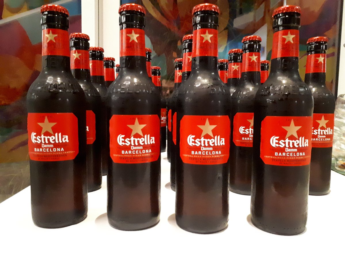 260 <a href="/EstrellaDammEs/">Estrella Damm Es</a> beers almost gone <a href="/DatabeersMilan/">databeersMilan</a> #datadrunk #databeers