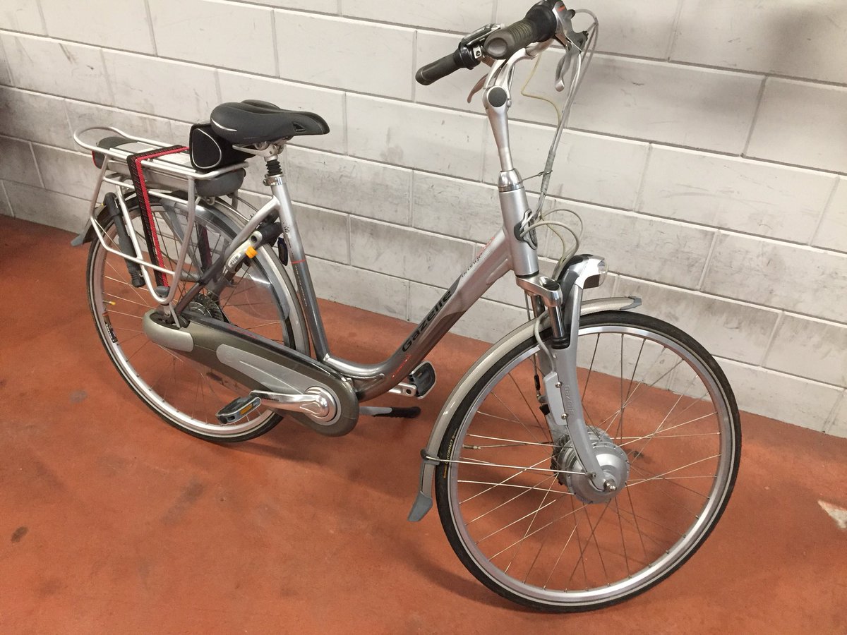 Scherp ingeruild mooie gazelle ebike .fiets is niet van nieuw te onderscheiden. €495; #fietsjefit
