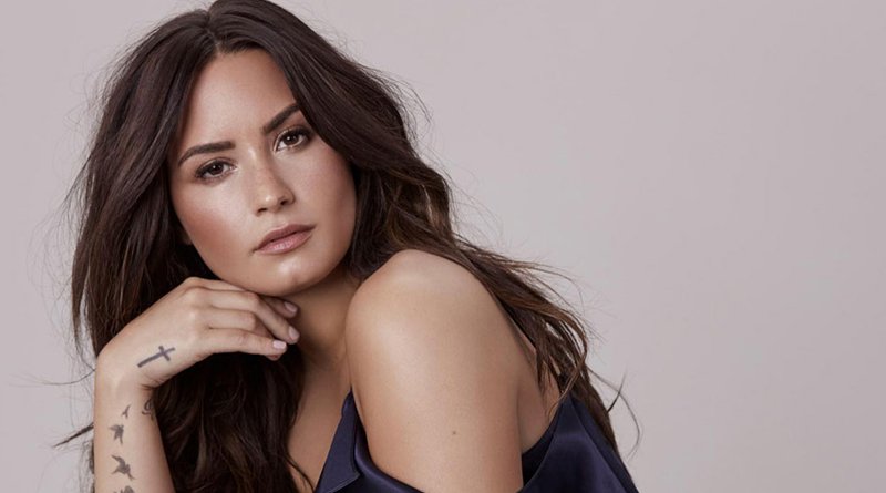 Check out how <a href="/ddlovato/">Demi Lovato</a> is offering #MentalHealth #support to fans during her #TellMeYouLoveMeTour! goo.gl/gGDd7s