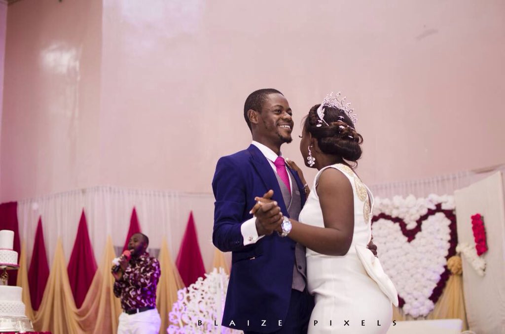 olatunde_blaize's tweet photo. Weddings! π€΄πΎ& πΈπ½
#BlaizePixels17 #LifeOfBlaize
#PreWedding #FeyiTayor17 https://t.co/kE2urTtc2p