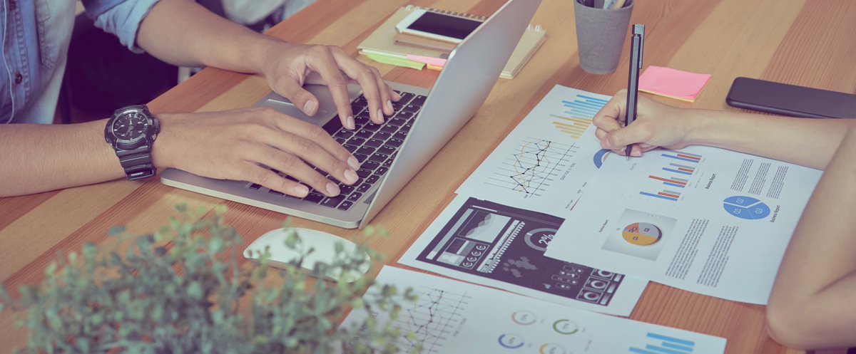 HubSpot's tweet photo. This may come as no surprise, but we love content marketing! You should too. Your guide to developing a solid content strategy in just 7 steps: 👇
https://t.co/DlB2QuSm4Q https://t.co/gLxT8kmxBg
