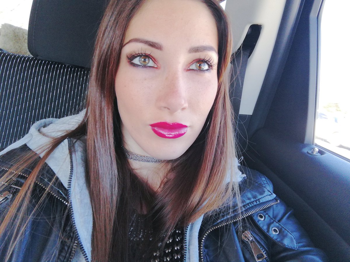 Clea Gaultier's Instagram, Twitter & Facebook on IDCrawl