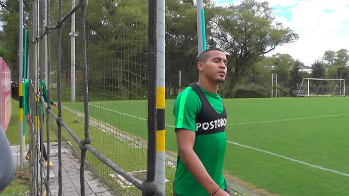 NacionalsPasion's tweet photo. #EnMiCasaMeQuedo
¡LA MAGIA PREVALECE, EL MAGO DE LA #10 SE QUEDA Y SONRÍE EL FÚTBOL!..
¡VAMOS TODOS JUNTOS, VAMOS NACIONAL, DALE CAMPEÓN!.. https://t.co/jNYHtf0cyr