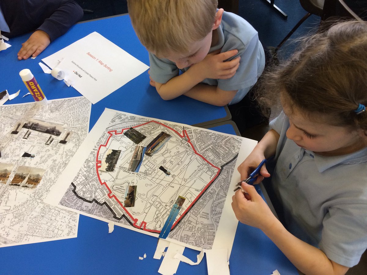OurHutUK's tweet photo. Mapping the changes in @CrystalPalacePK from 1854 to today #jamesdixonprimary #sublimestructures https://t.co/4DnS5fZUgS