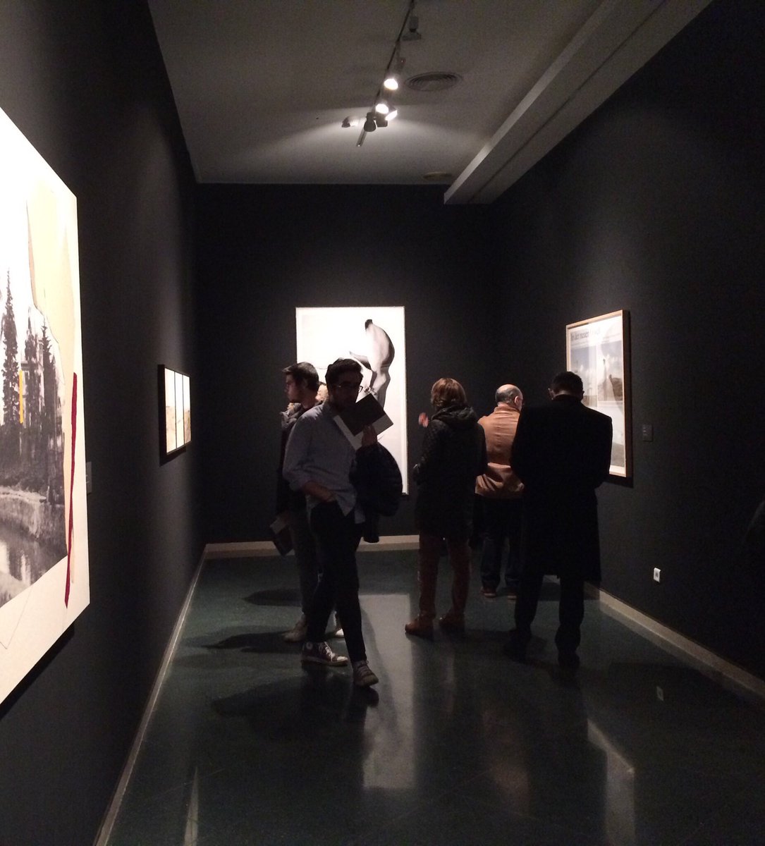Ya podéis ver la genial reunión de obras finalistas del #PremioPilarCitoler 2017 en la Sala <a href="/VIMCORSA/">Vimcorsa</a> de #CordobaEsp incluyendo la del ganador #JoseGuerrero #fotografiacontemporanea #contemporaryphotography