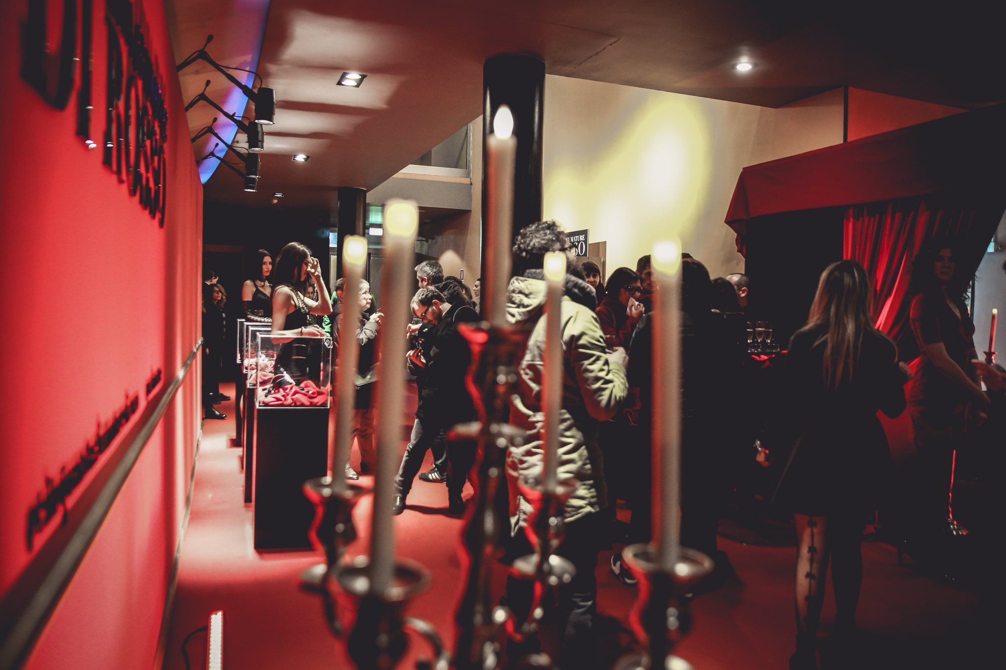 50 Sfumature Di Rosso - Scena Gelato Completa