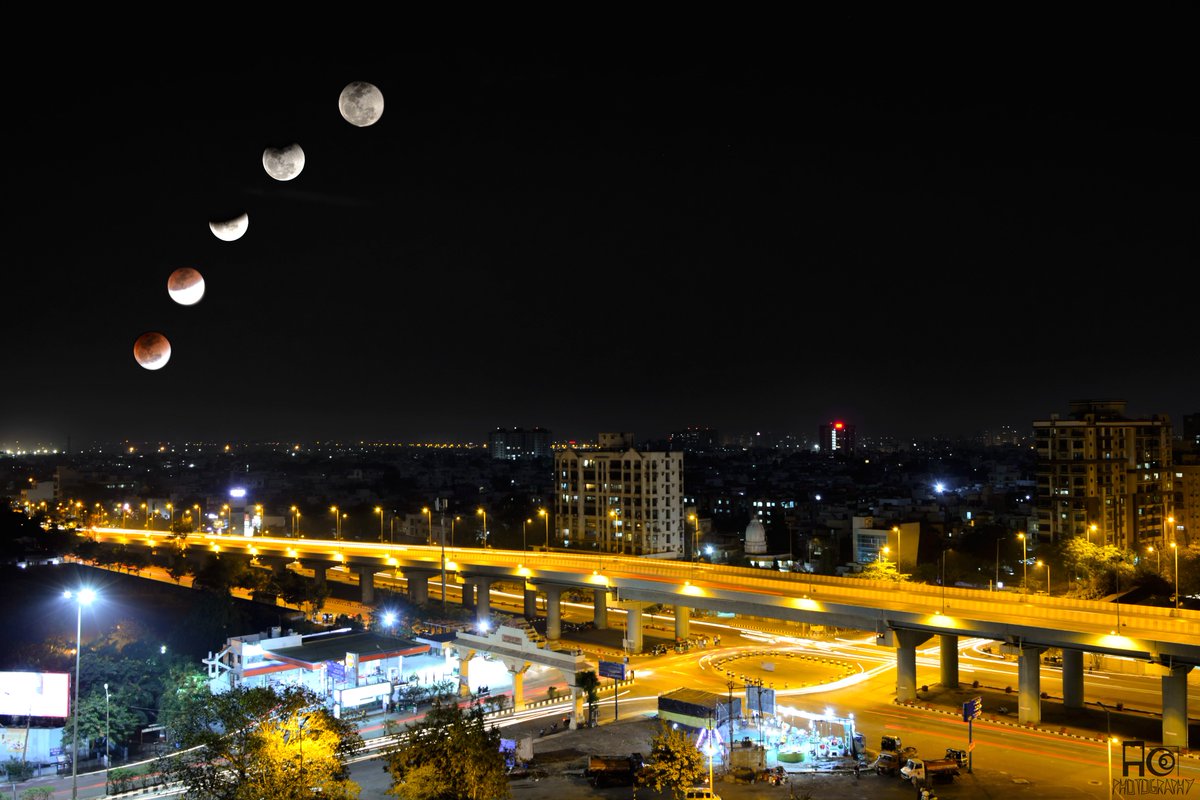 AvkashChevli's tweet photo. Moon Eclipse
#photography #NatGeo #nature #Eclipse #moon #blue #BloodMoon # #Nikon #500px #cityscape #city #astrology #night #Astrophotography #beautiful #AvkashChevli @500px @NatGeo @NatGeoPhotos @World_Wildlife @AnimalPlanet @natgeowild @Discovery https://t.co/kSpNmYX27z