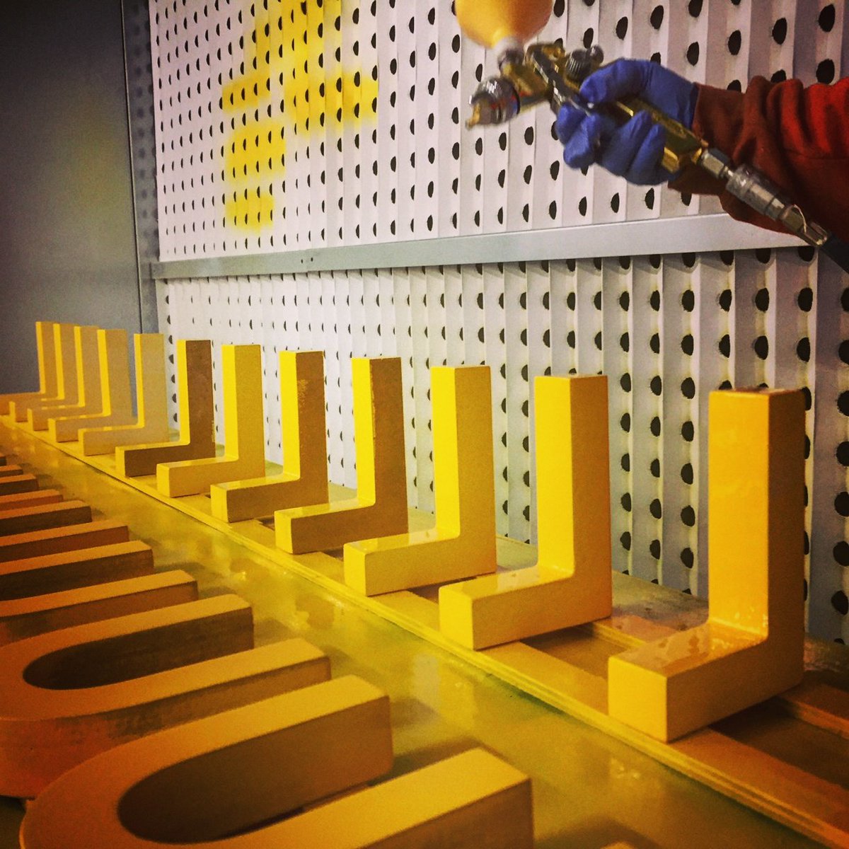 WhitewaterGandD's tweet photo. For this #workshopwednesday we have been busy spraying these brilliant yellow MDF letters.
#whitewater #whitewaterprops #vm #vmdisplay #displays #displayprops #props #workspacewednesday #mdf #spray #paint #painting https://t.co/tVlffPhZ8N