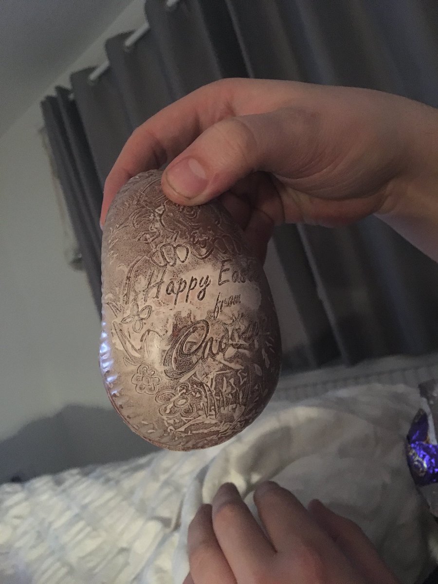 Charl_Murray's tweet photo. @CadburyUK @CadburyWorld Bought this egg this evening from @Tesco it doesn’t look right and tastes awful! https://t.co/4Go4Hv0rAk