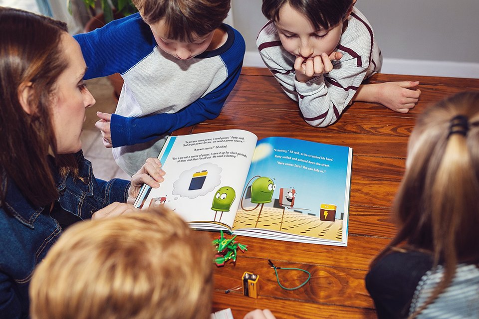 Ed Gets His Power Back STEAM Bundles are available now and ship in less than 24 hours! Grab your copy at store.carrotpantsstudios.com/products/ed-ge… (please Share/RT)