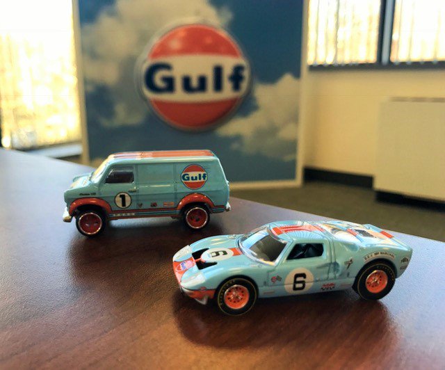 hot wheels ford transit supervan gulf