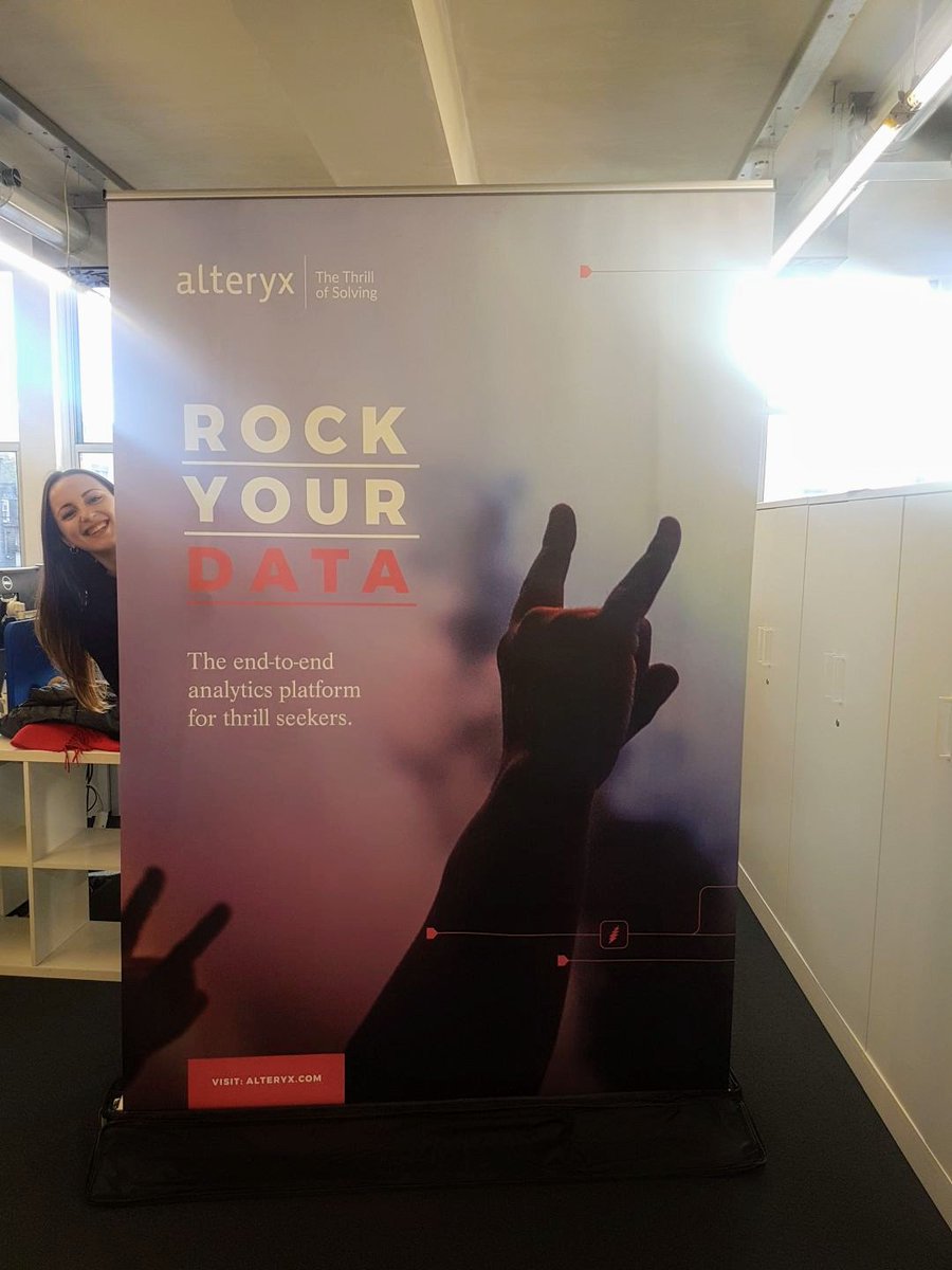 ChiaraPensato's tweet photo. .@JulijanaSaveska rocking our shiny new event banners @alteryx #EMEARocks Thanks @alteryxtara! https://t.co/JN6pOKNWwg