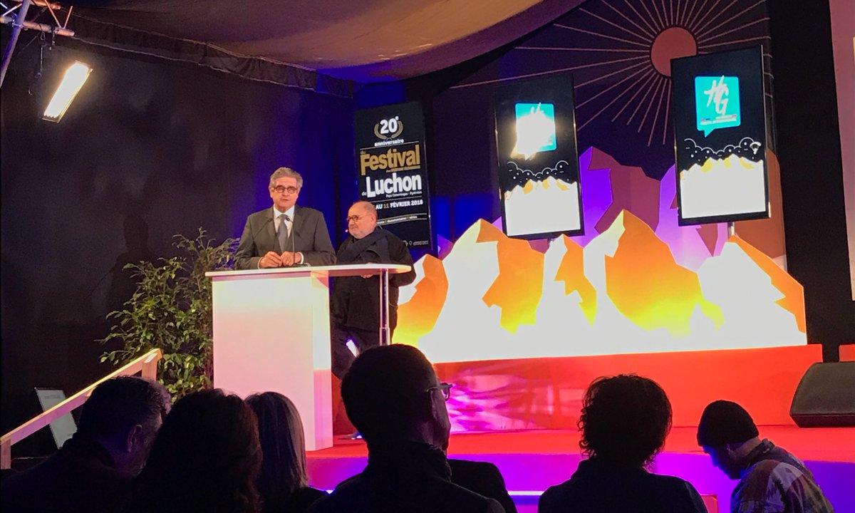 Ce soir j’ai le plaisir de participer à l’ouverture du #FestivaldeLuchon. 20 ans de culture, de création et de diversité. 20 ans de partage, d’images, de convivialité et talents