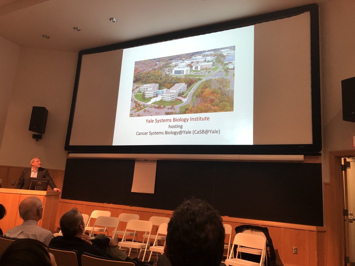 YINSedge's tweet photo. Finally, Andre Levchenko whose work is extremely complex in systems biology. #CBDS7Feb https://t.co/d42HWpP7rC