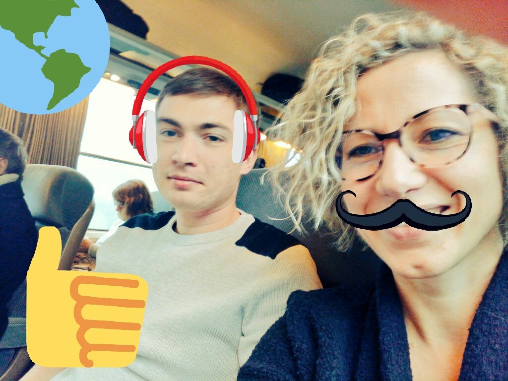 Evey_Online's tweet photo. Ce matin - la team caennaise de @KNPLabs on the road #hackathon #onEstPasArrivés #neige #trainEnRetard #fingerscrossed - #BordeauxOnArrive (enfin presque) https://t.co/ewxzNqE1IW