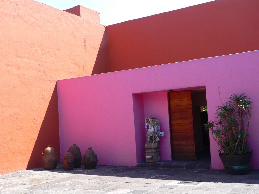 museum_network's tweet photo. Heading to #MexicoCity for @zonamaco? Let the #MuseumNetwork be your guide! With over 100 #cultural institutions known for everything from leading archaeological collections to the latest #contemporary #LatinAmerican art, the DF has never been better for #museum lovers. https://t.co/70yDSzY3Lk